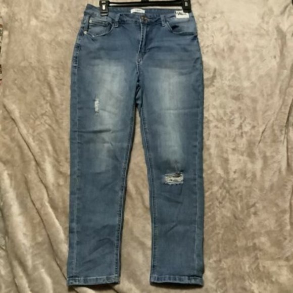 NWT Kensie Jeans The Ultimate High Rise Skinny 4/27 📦 - Picture 1 of 5